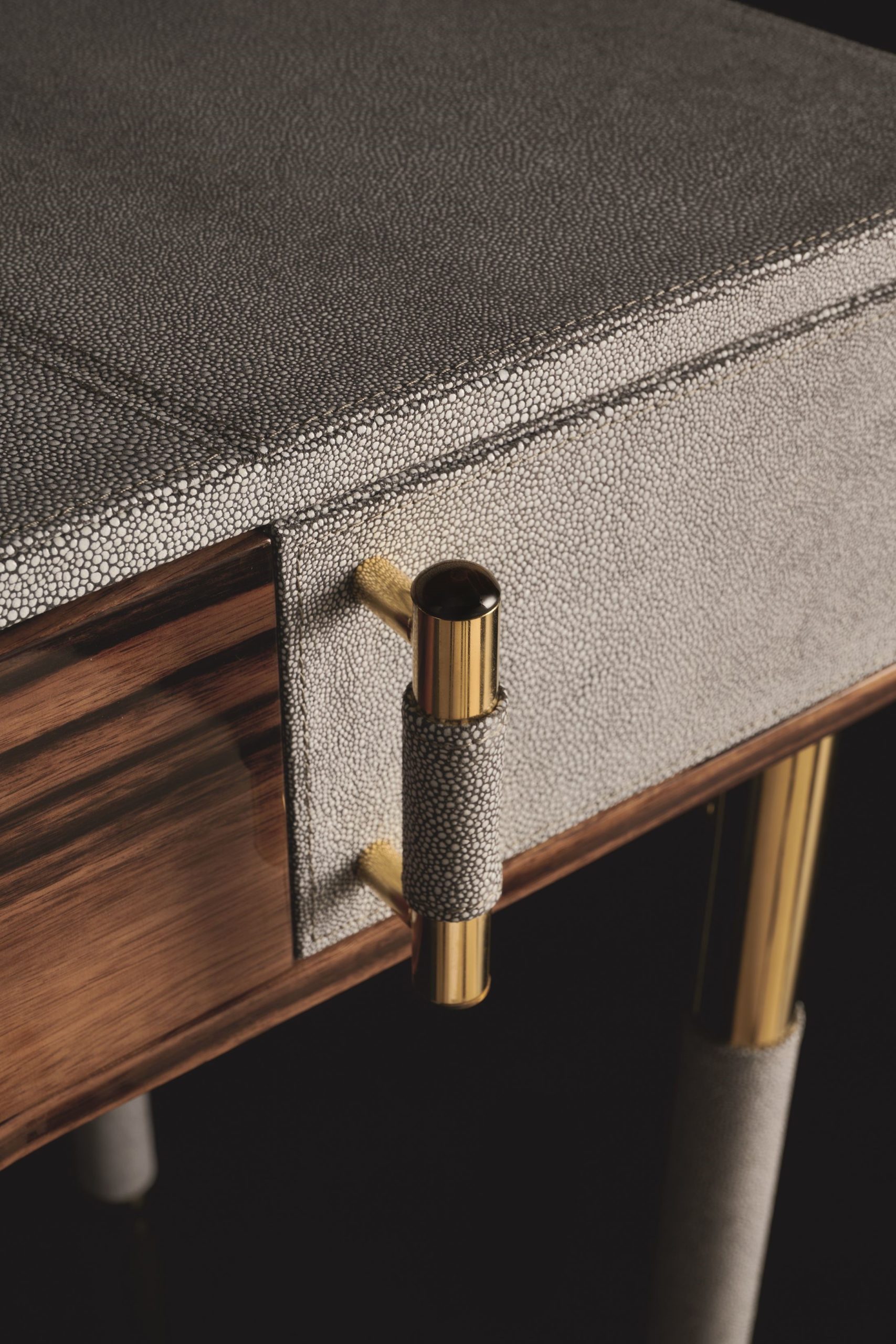 Blasy vanity by formerin italia is a perfect make up table and desk, with drawers with linen, sides drawers with compartments to storage jeweles. Adjustable mirror. Stainless steel handles with Occhio di tigre cabochon